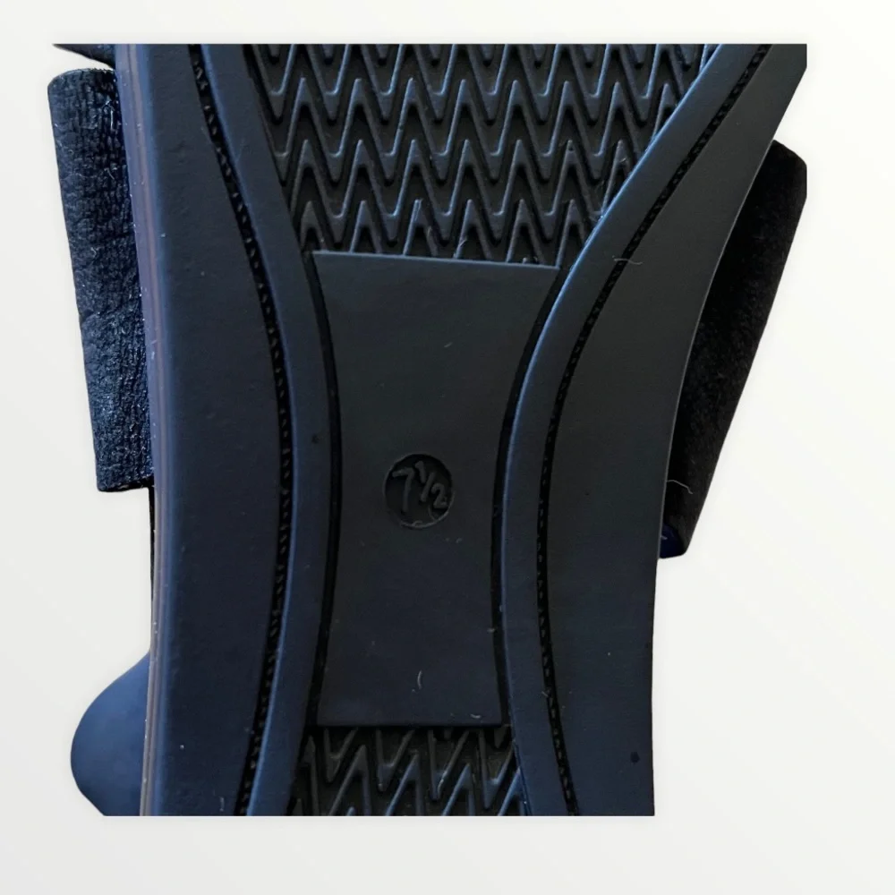 Eileen Fisher black leather sandals size 7.5 - Picture 6 of 6